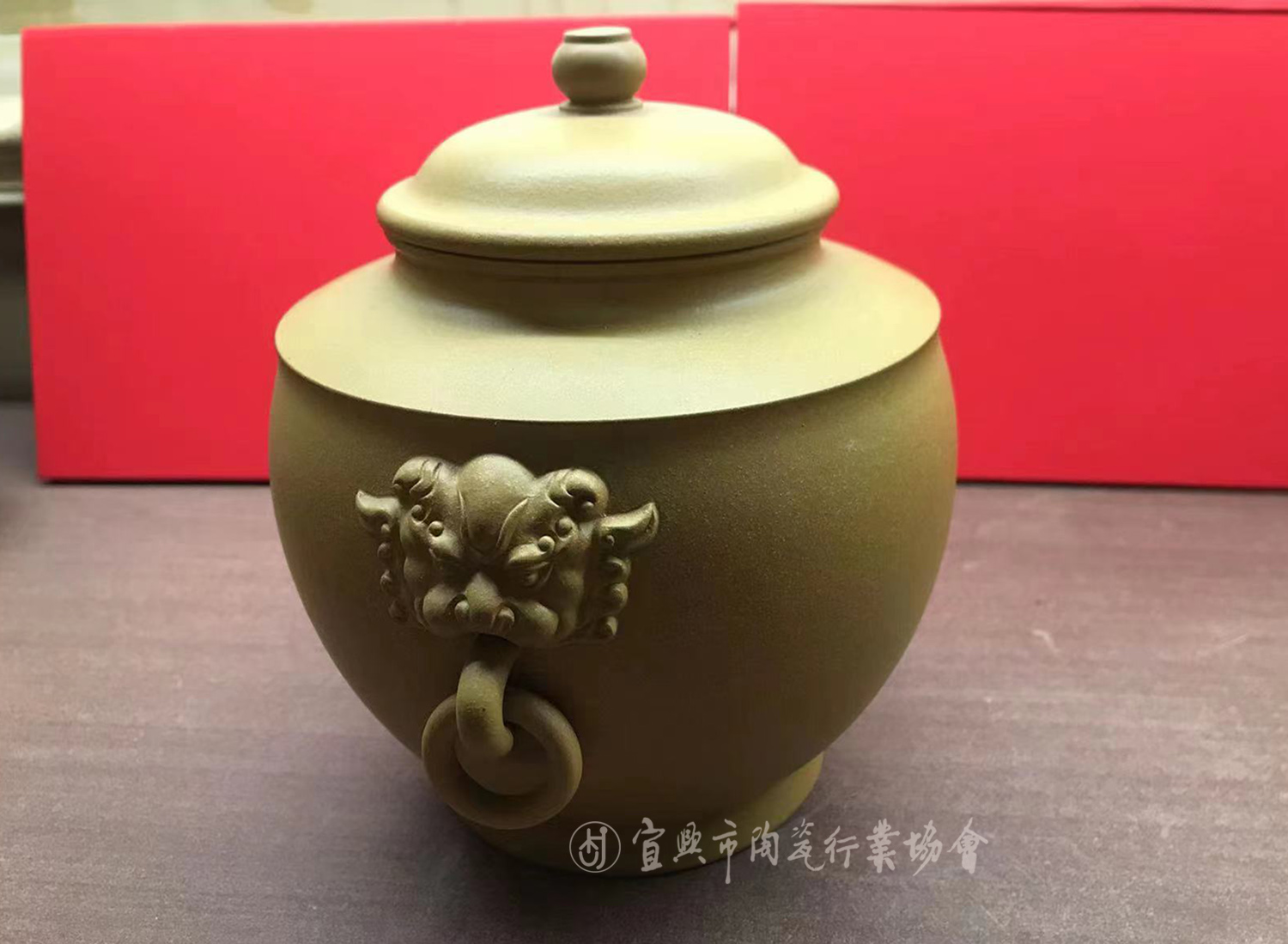 1658887661361499.jpg 双耳茶叶罐.jpg