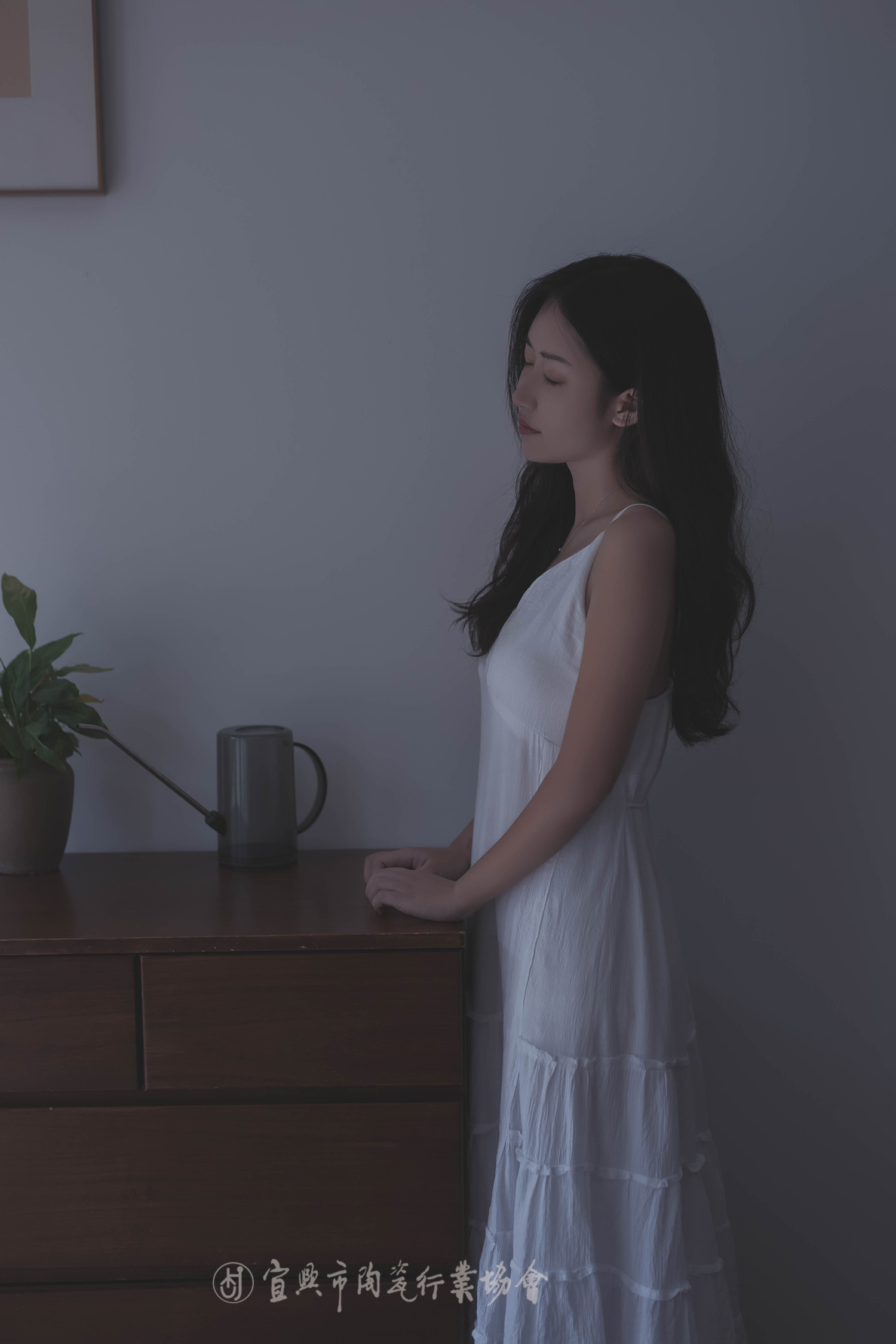 1702544391544982.jpg 人物.jpg