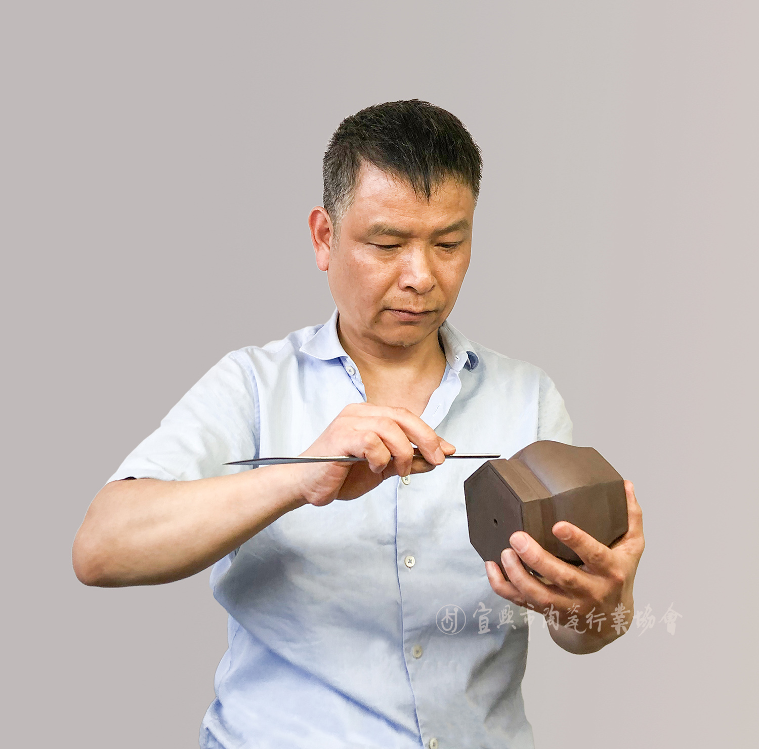 1720167369166031.jpg 人物1.jpg