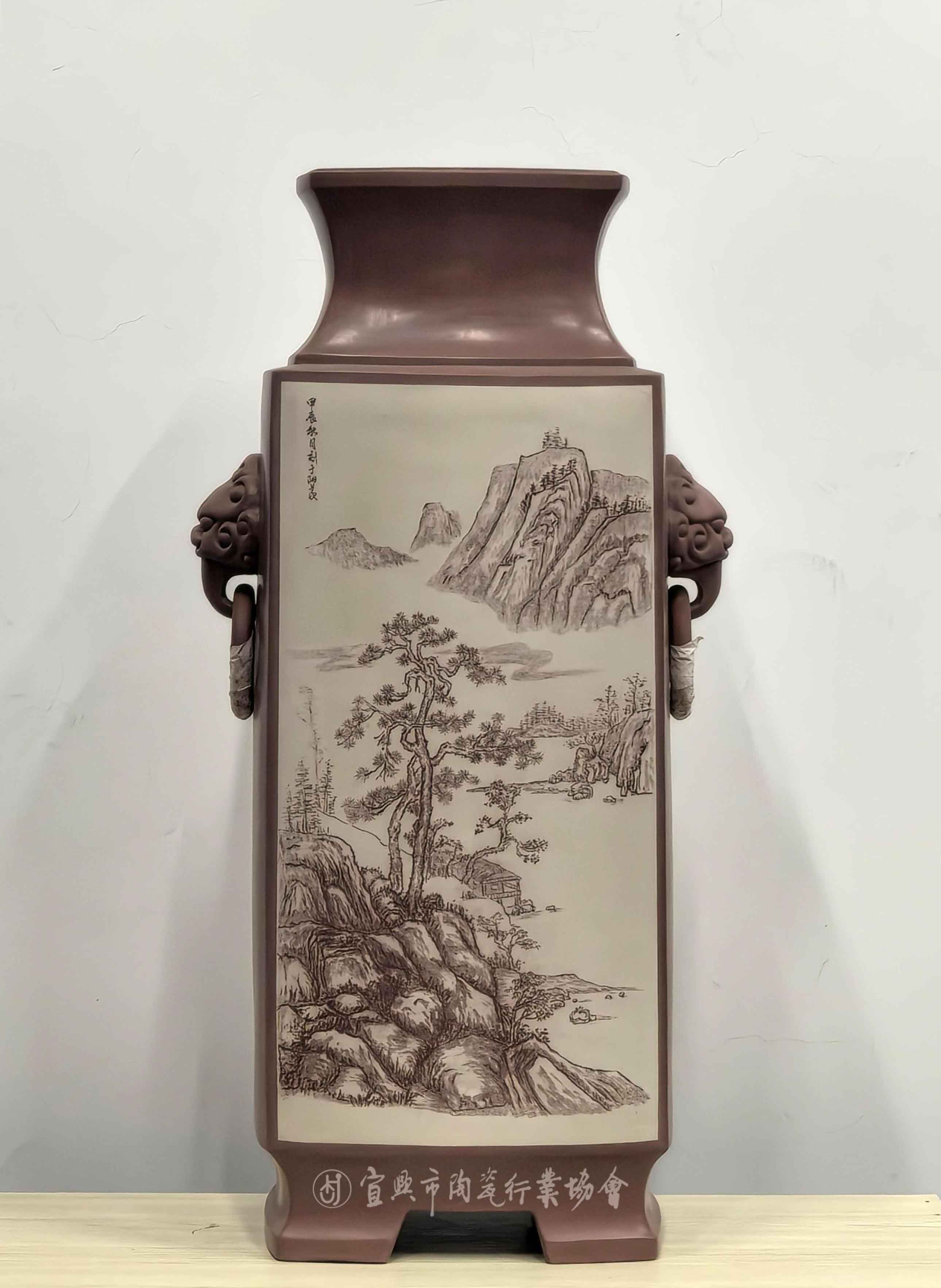 1767143388870419.jpg 山水瓶.jpg