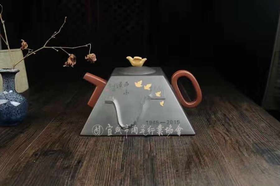 中华情(庆祝抗日战争70周年纪念作品)2.jpg