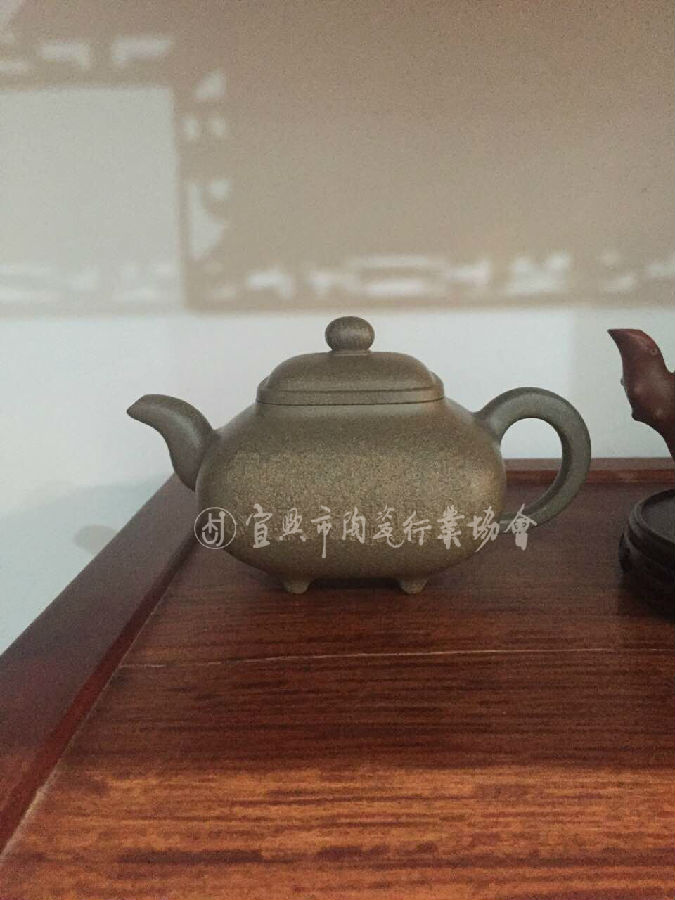 四方传炉.jpg