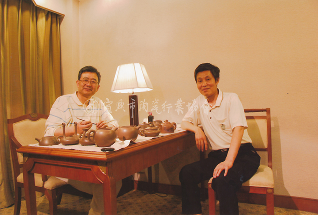 与中国人民大学陈传席教授进行艺术交流.jpg